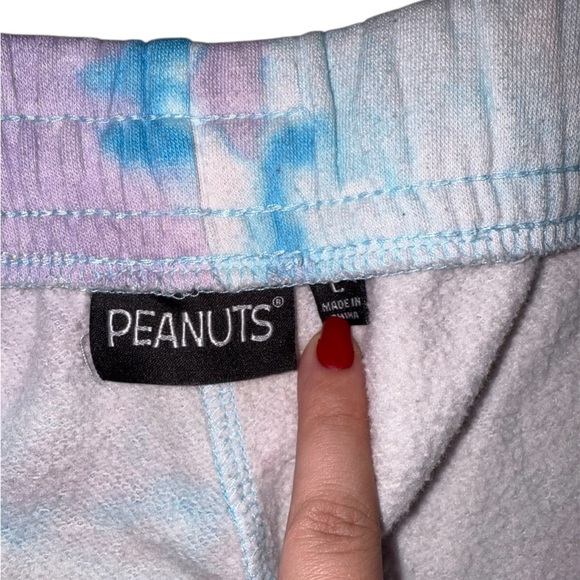 Peanuts Snoopy Pastel Tie-Dye Takin It Easy Floral Joggers Size Large - Picture 4 of 4